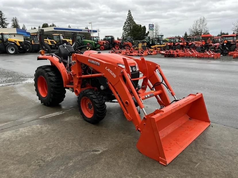 2018 Kubota L3901 - Thumbnail 4