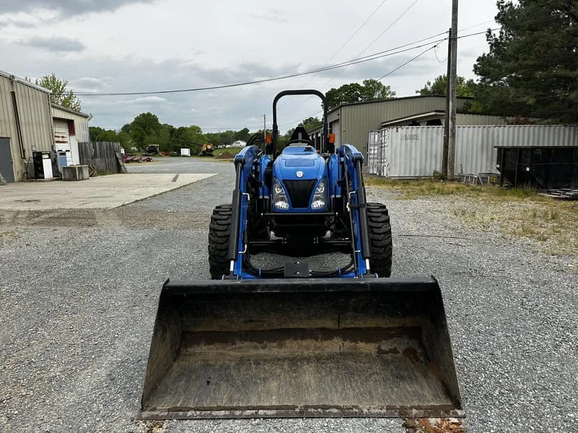 2019 New Holland WorkMaster 60 - Thumbnail 4
